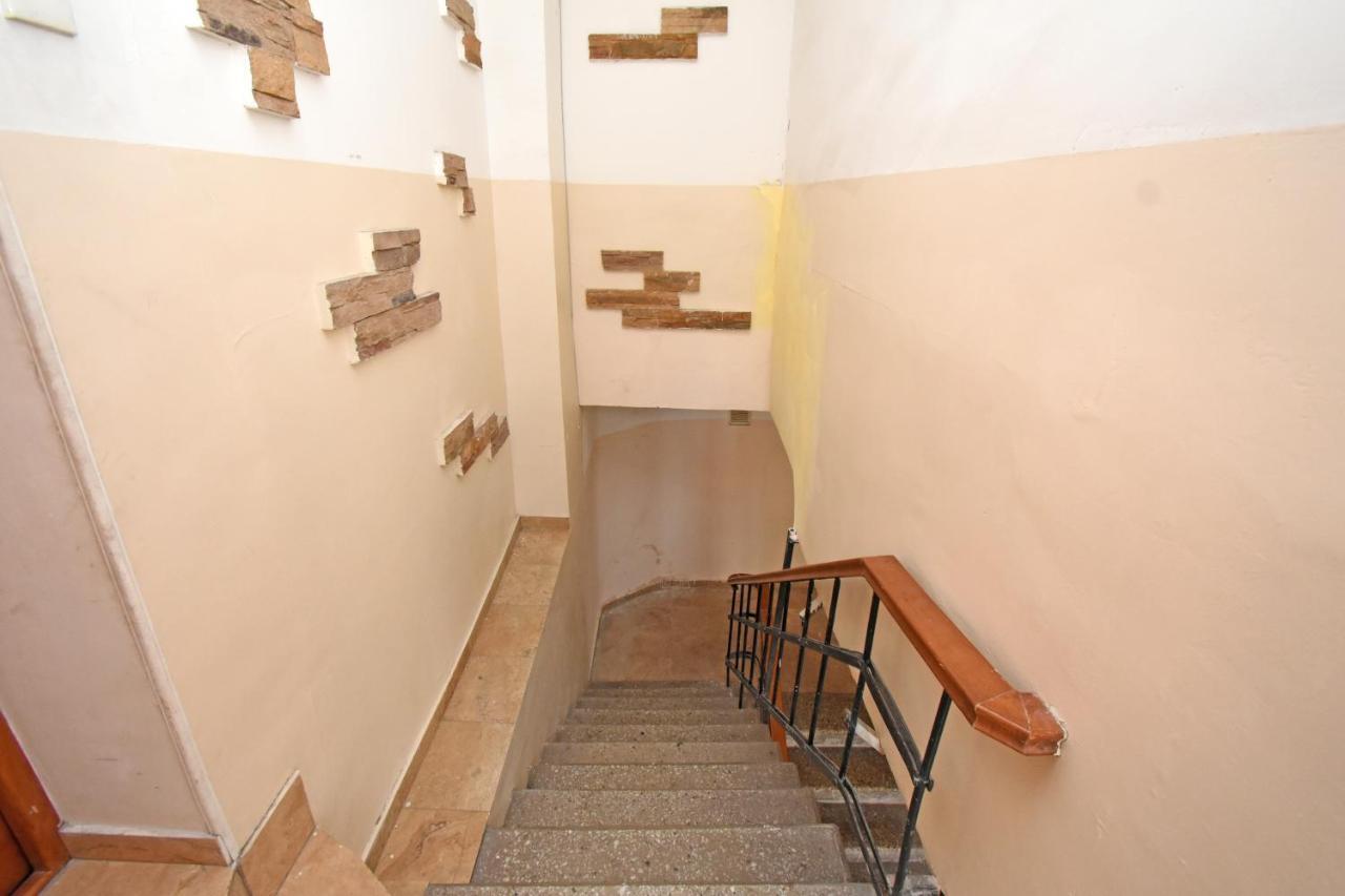Galaxy Inn Luxury Hostel In Center Erywań Zewnętrze zdjęcie