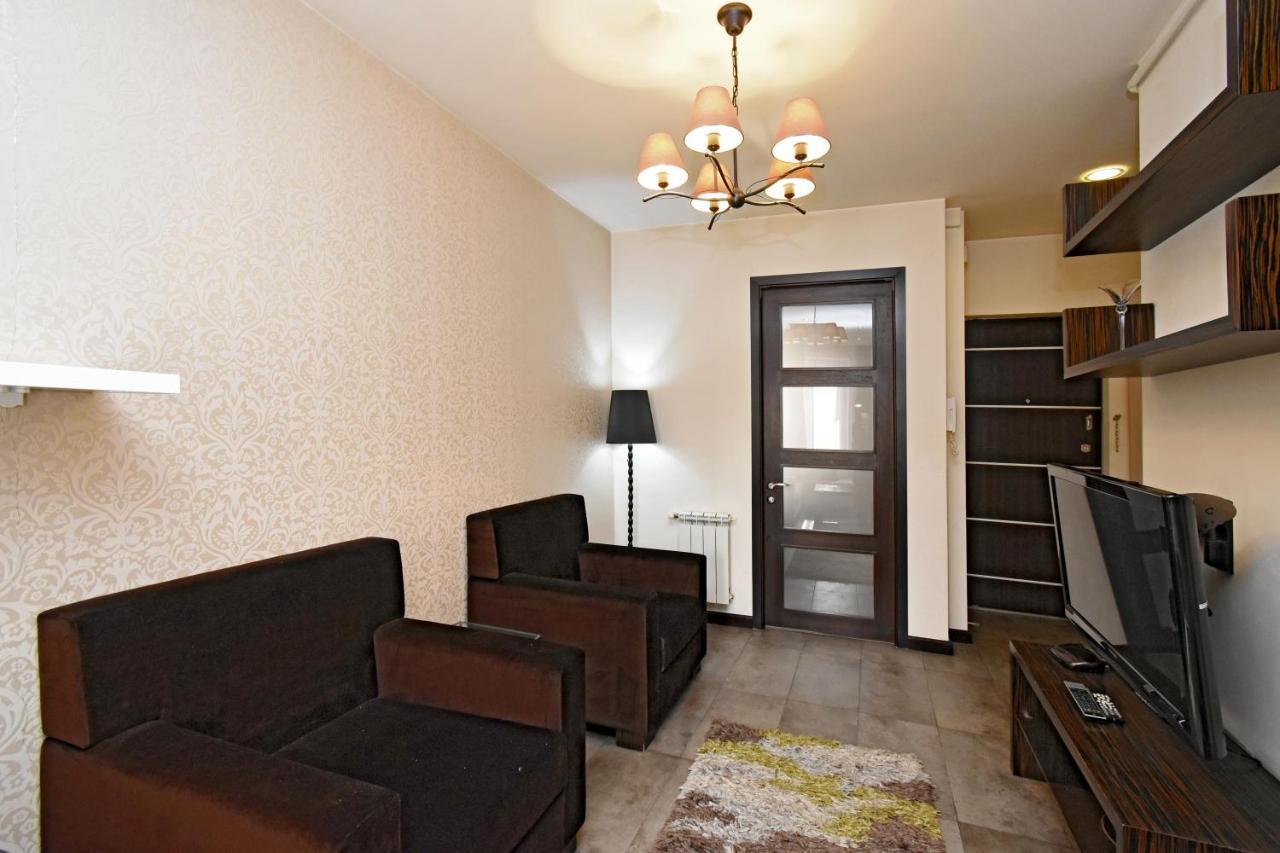 Galaxy Inn Luxury Hostel In Center Erywań Zewnętrze zdjęcie