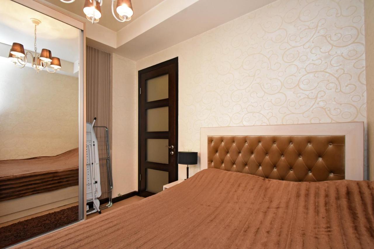 Galaxy Inn Luxury Hostel In Center Erywań Zewnętrze zdjęcie